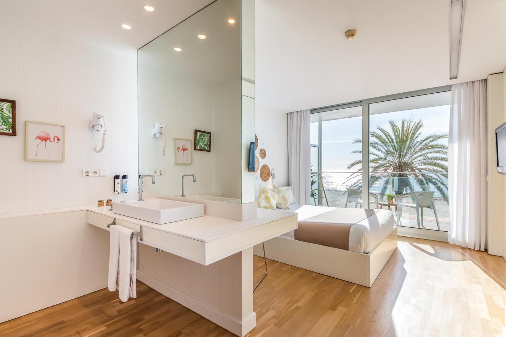 פלאייה פובלה דה פארנאלס Meraki Beach Hotel - Only Adults מראה חיצוני תמונה