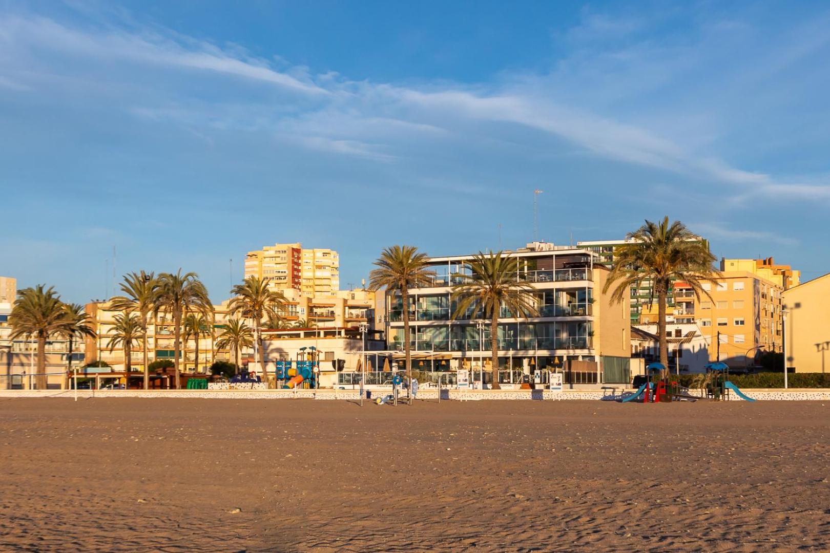 פלאייה פובלה דה פארנאלס Meraki Beach Hotel - Only Adults מראה חיצוני תמונה