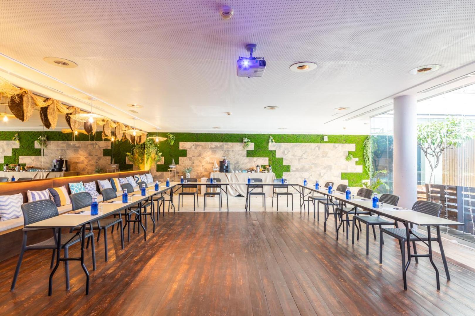פלאייה פובלה דה פארנאלס Meraki Beach Hotel - Only Adults מראה חיצוני תמונה